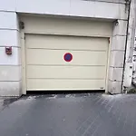 Un Ptit Soleil A * Paris