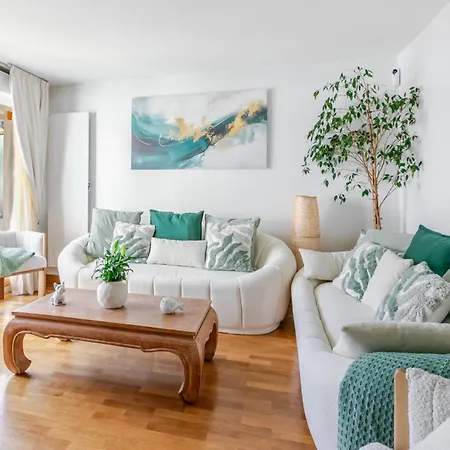 Apartament Un Ptit Soleil A Paryż