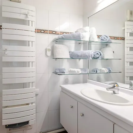 Apartment Un Ptit Soleil A Paris