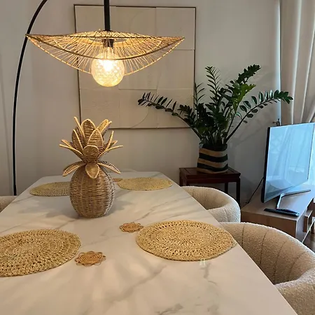 Un Ptit Soleil à Appartement Paris