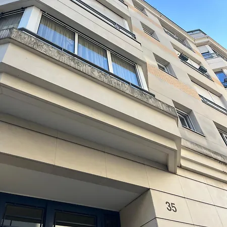 Un Ptit Soleil à Appartement Paris