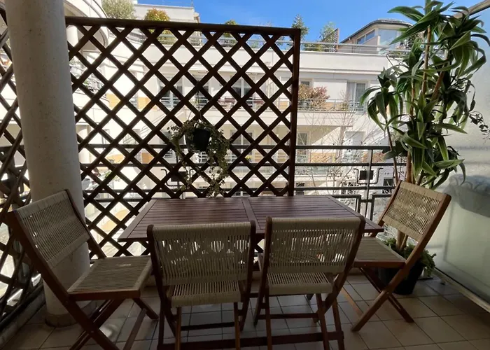 Appartement Un Ptit Soleil à *
