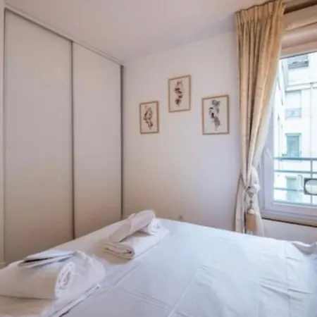 Un Ptit Soleil A Apartment