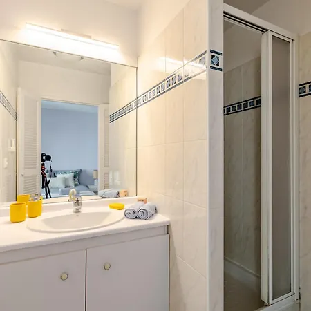 Un Ptit Soleil A パリ